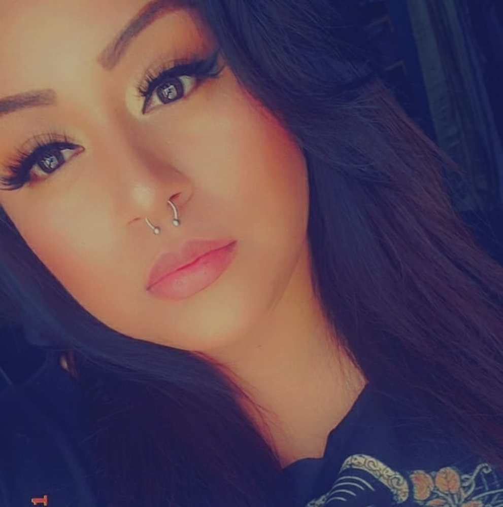 Meet your Posher, Elo